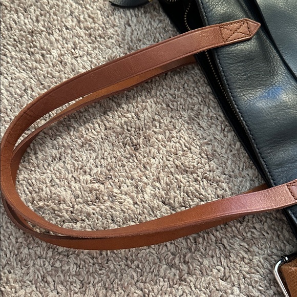 Madewell The Zip-Top Medium Transport Tote - Picture 11 of 14